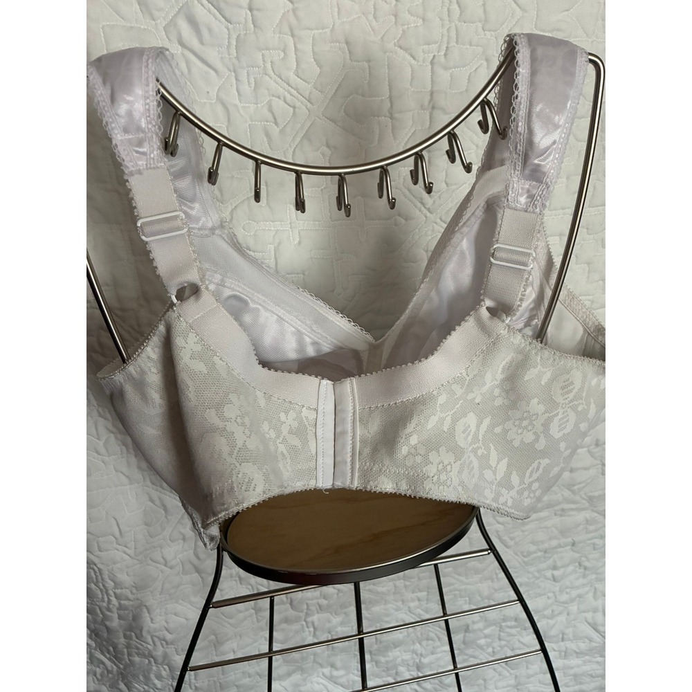 Playtex 18 Hour Ultimate Shoulder Comfort Wirefree Bra White Floral 4693 40DD - Picture 2 of 3